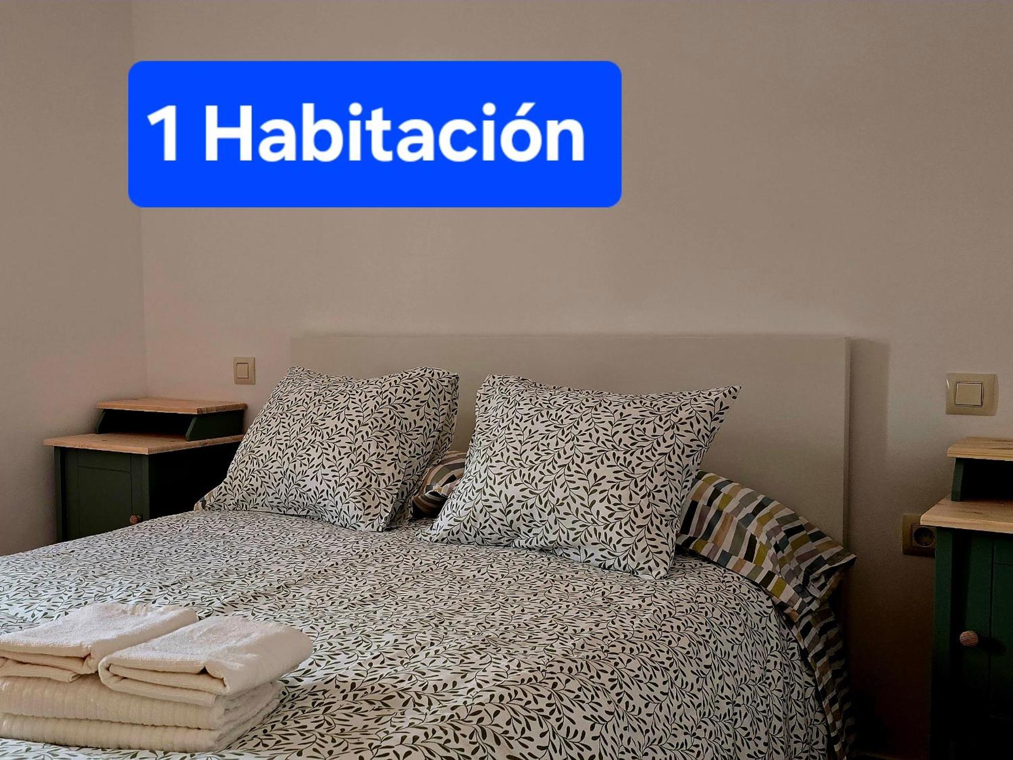 Puerta De Bisagra-Parking Gratis- Con 2 Habitaciones Toledo Buitenkant foto